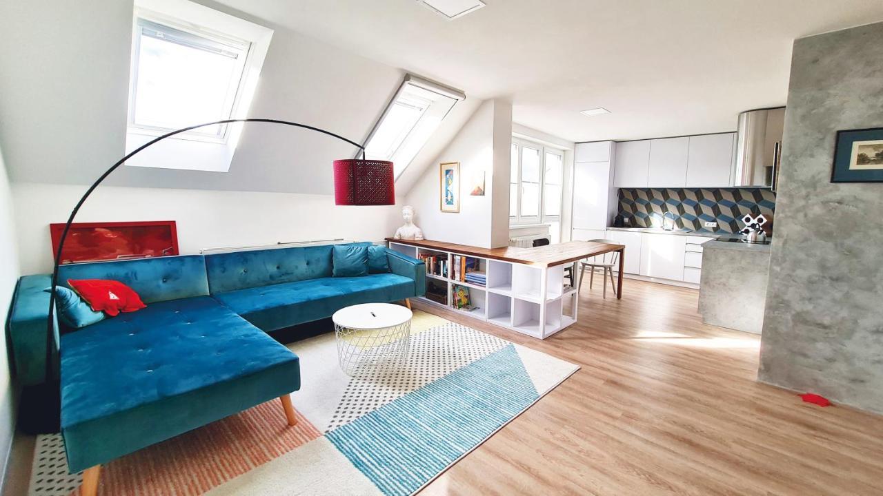 Apartman Polygon Валтис Екстериор снимка